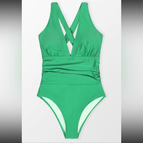 Daiquiri Ice Emerald Tummy Control Plus Size 3X Supportive One-piece Swimsuit - Picture 5 of 7